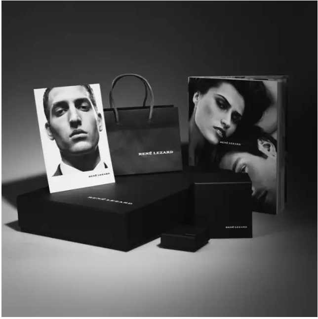 紙袋設(shè)計(jì)實(shí)物