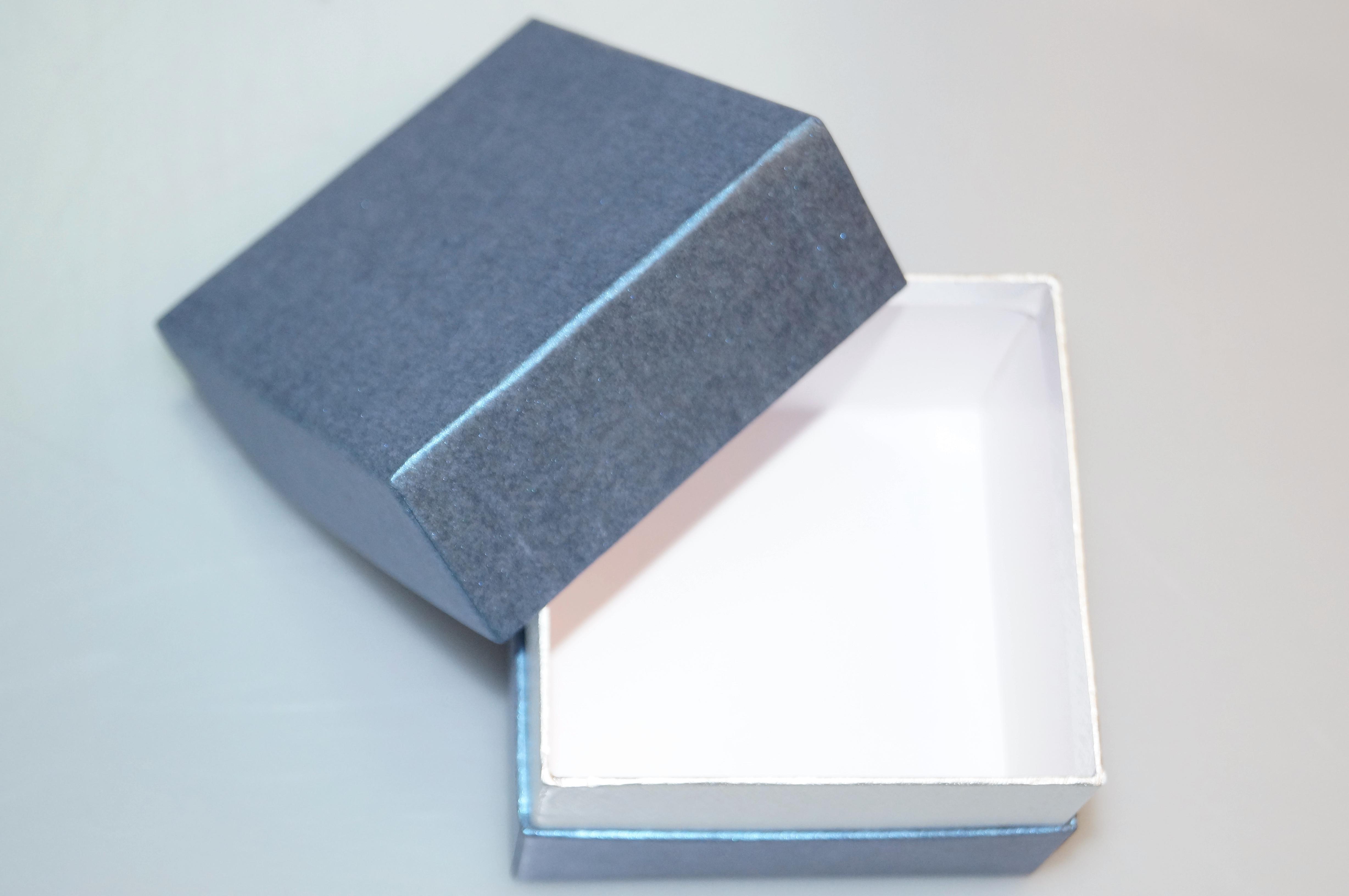 禮品包裝盒廠家-廣州駿業包裝實業有限公司 禮品包裝盒廠家