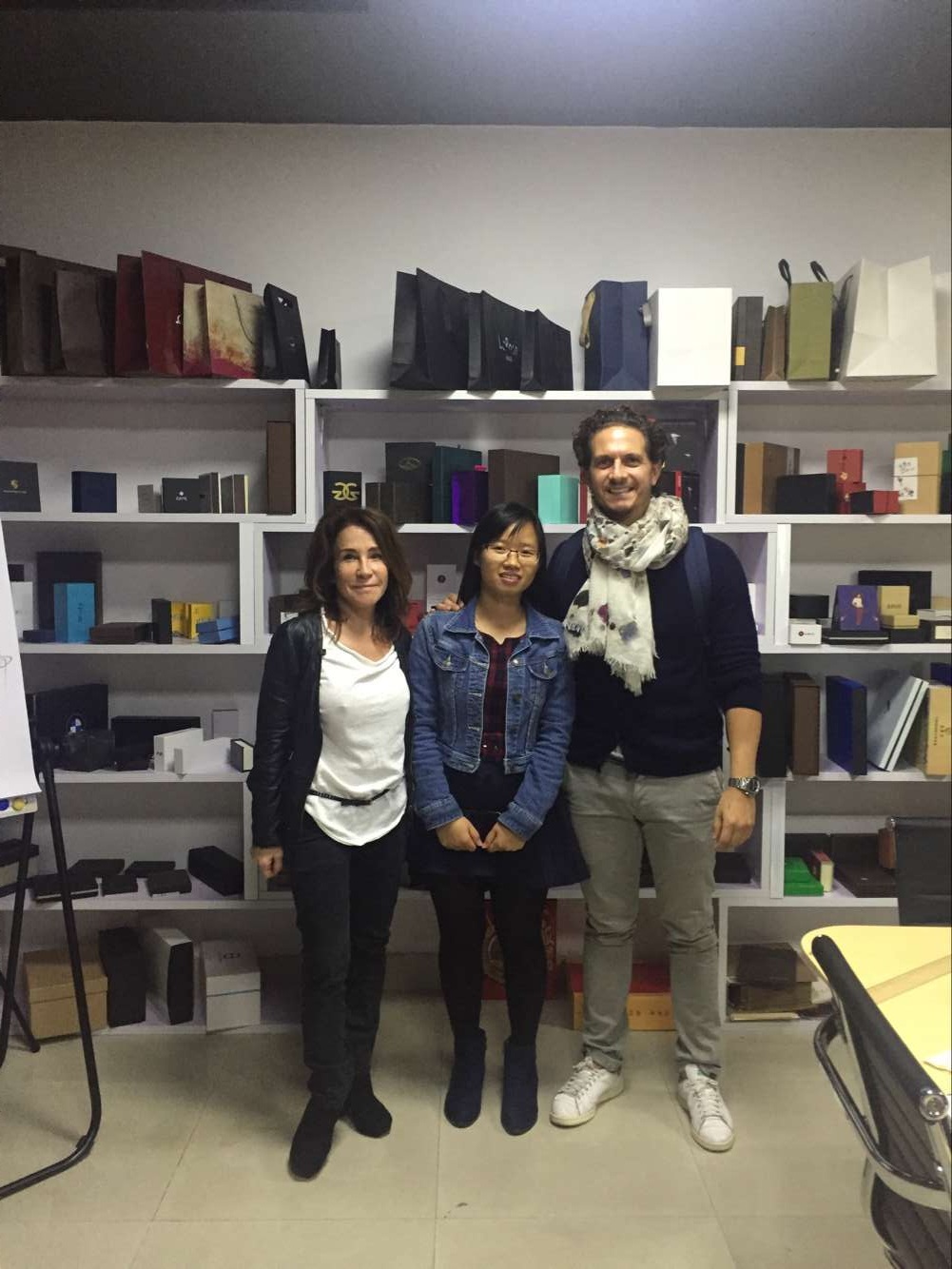 香水盒子廠-廣州駿業包裝實業有限公司 香水盒子廠