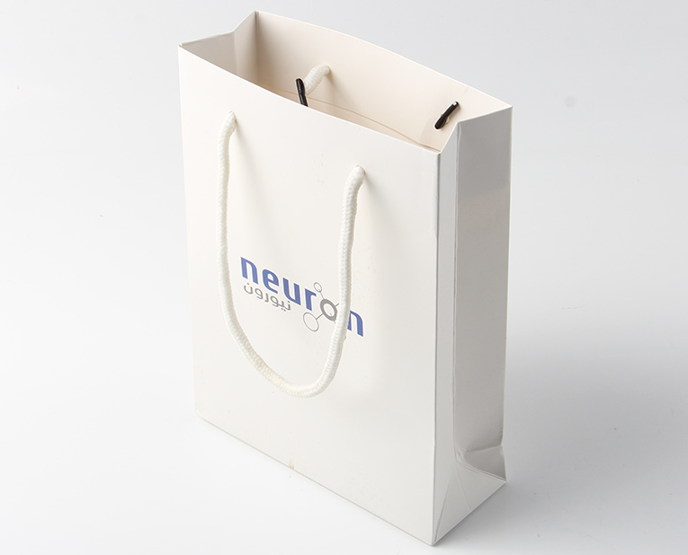 衣服紙袋廠家-廣州駿業包裝實業有限公司 衣服紙袋廠家