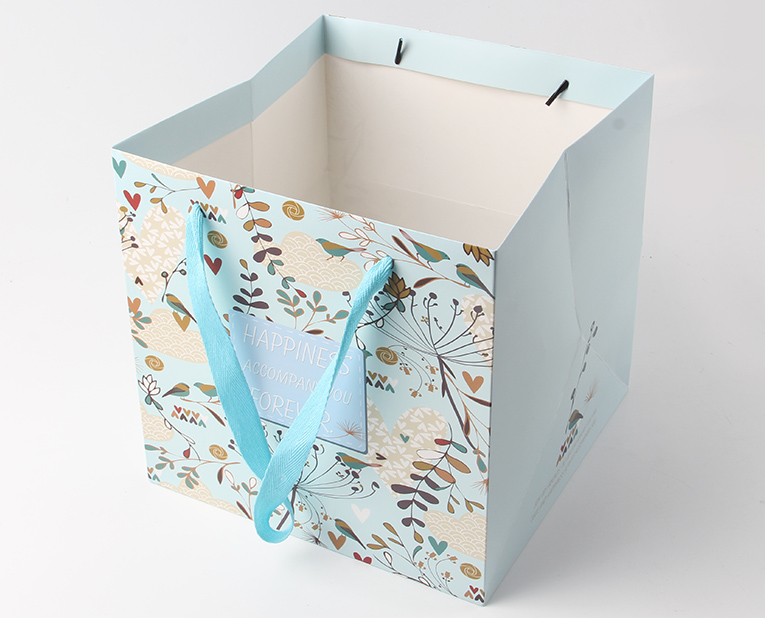 高檔次的紙質手提袋 高檔次的紙質手提袋