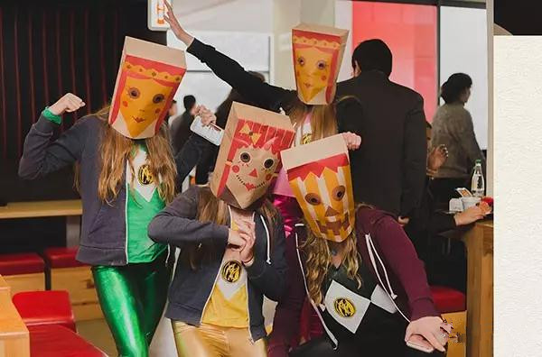 麥當(dāng)勞包裝紙袋-廣州駿業(yè)包裝實(shí)業(yè)有限公司 麥當(dāng)勞包裝紙袋