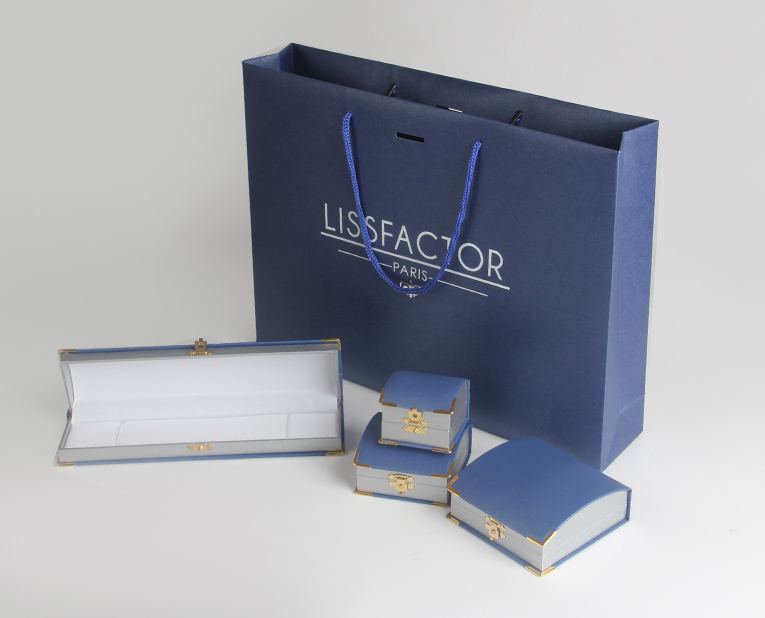 廣東禮品袋定做的覆膜工藝迎來綠色! 廣東禮品袋定做的覆膜工藝迎來綠色!