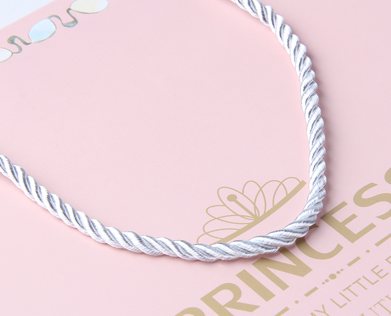 化妝品的包裝袋如果是金銀色的話工廠是這樣權衡2種干燥劑的 化妝品的包裝袋如果是金銀色的話工廠是這樣權衡2種干燥劑的