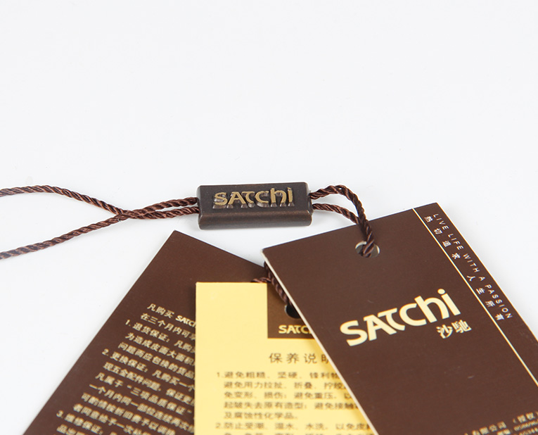 在服裝的紙牌定做過程中1個個環保新秀為何頻頻受挫? 在服裝的紙牌定做過程中1個個環保新秀為何頻頻受挫?