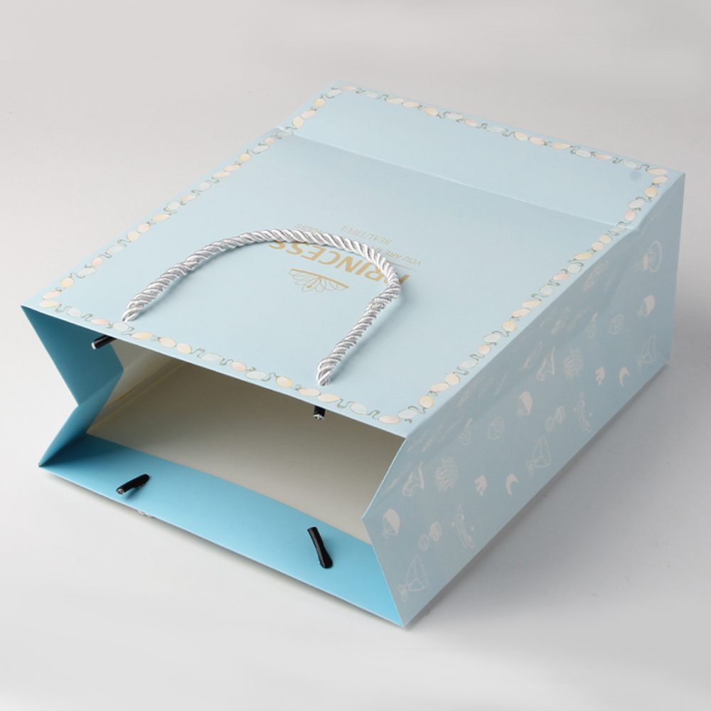 價格不是內(nèi)褲競爭的核心,紙袋制造商發(fā)現(xiàn)商家的共同誤區(qū) 價格不是內(nèi)褲競爭的核心,紙袋制造商發(fā)現(xiàn)商家的共同誤區(qū)