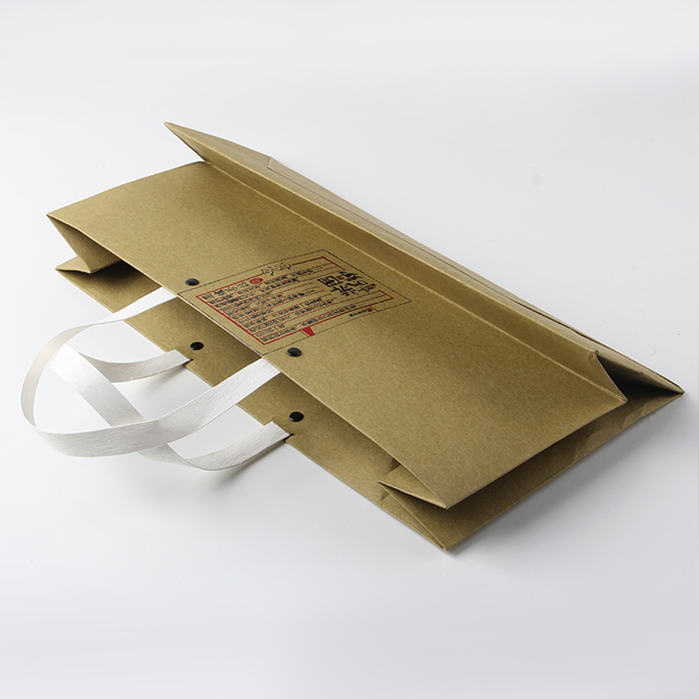 2種茶葉紙袋設計有效但平凡，第3種必須慎用