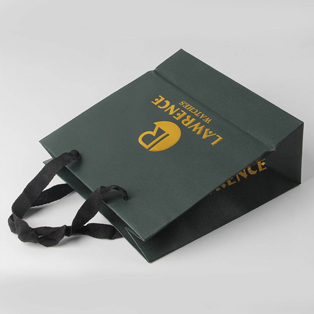 你所不知的相機(jī)手提袋定做過程中雞眼的學(xué)問 你所不知的相機(jī)手提袋定做過程中雞眼的學(xué)問