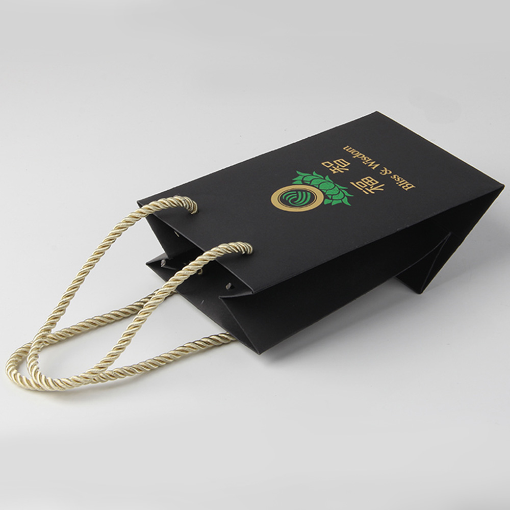 珠寶首飾紙袋設計為何避免使用特種紙呢 珠寶首飾紙袋設計為何避免使用特種紙呢