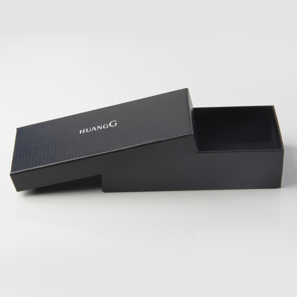 覆膜為什么會(huì)使定制電子煙包裝盒出現(xiàn)色差 覆膜為什么會(huì)使定制電子煙包裝盒出現(xiàn)色差